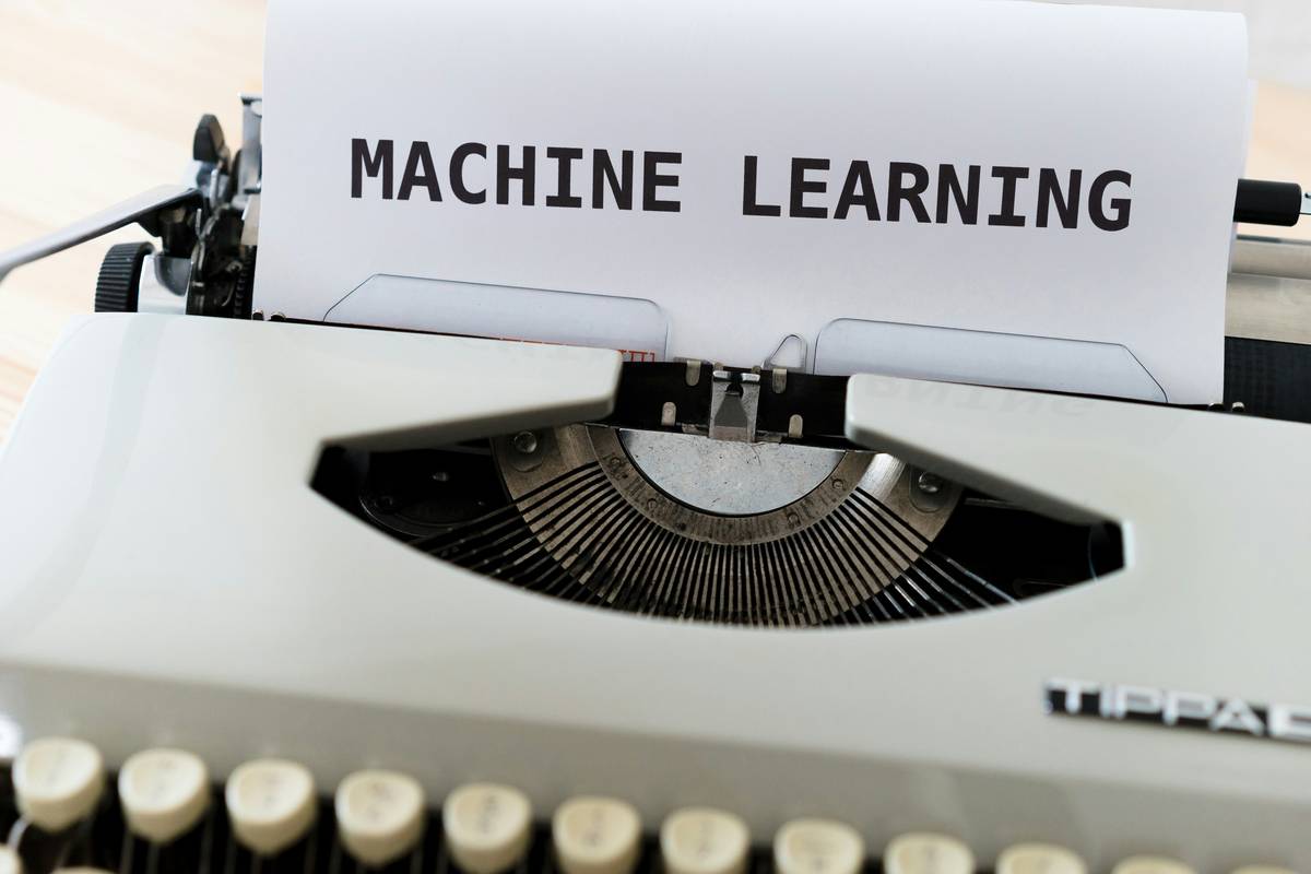 Real-time online learning for fraud detection dashboard showing live anomaly scores in an e-learning platform