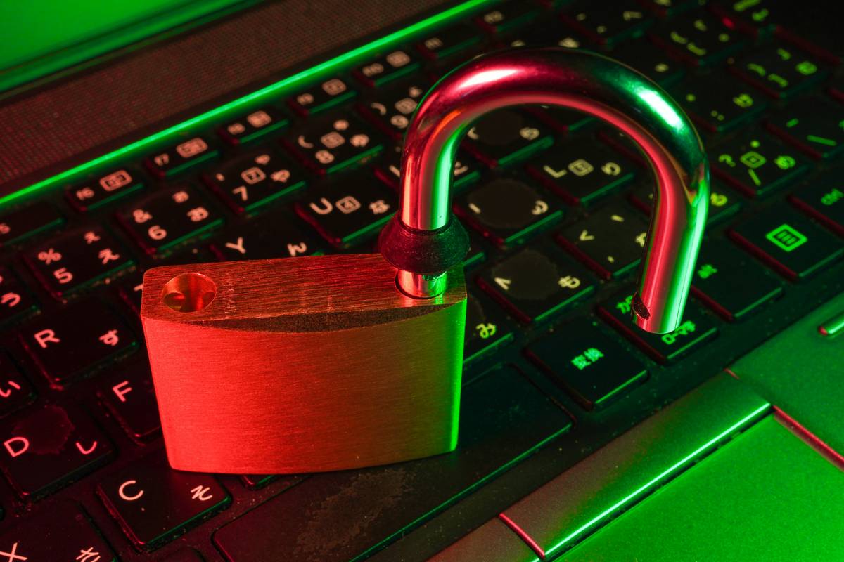 Unsupervised Learning Fraud Detection: Stopping E-Learning Scams Before They Scale
